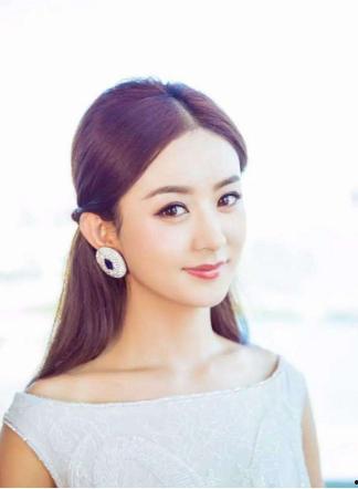 明星网红回老家,揭秘他们的家乡风情与童年回忆
