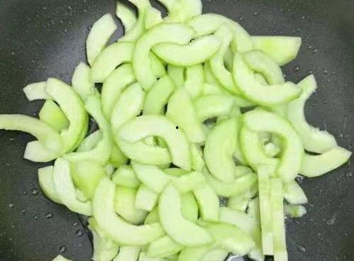 白瓜上热门,揭秘夏日清凉新宠