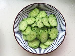 同城热门吃瓜,揭秘热门吃瓜事件背后的真相