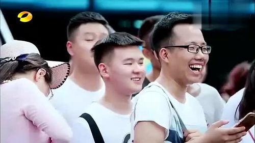 明星网红摇摇桥,趣味互动引全民关注