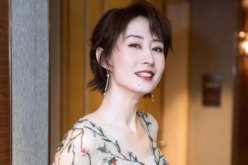 明星网红反而更贵,明星与网红价格差异揭秘