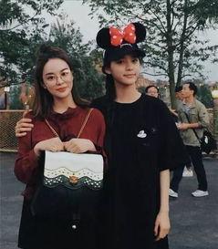 跟明星网红合影,记录难忘瞬间