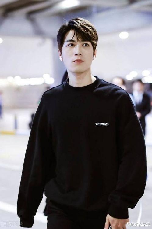 陈学冬娱乐圈吃瓜视频,揭秘明星幕后生活