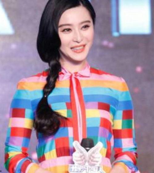 明星网红长白发,网红明星白发下的时尚蜕变