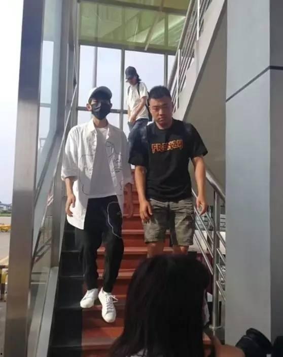 偶遇明星网红视频,镜头下的惊喜瞬间